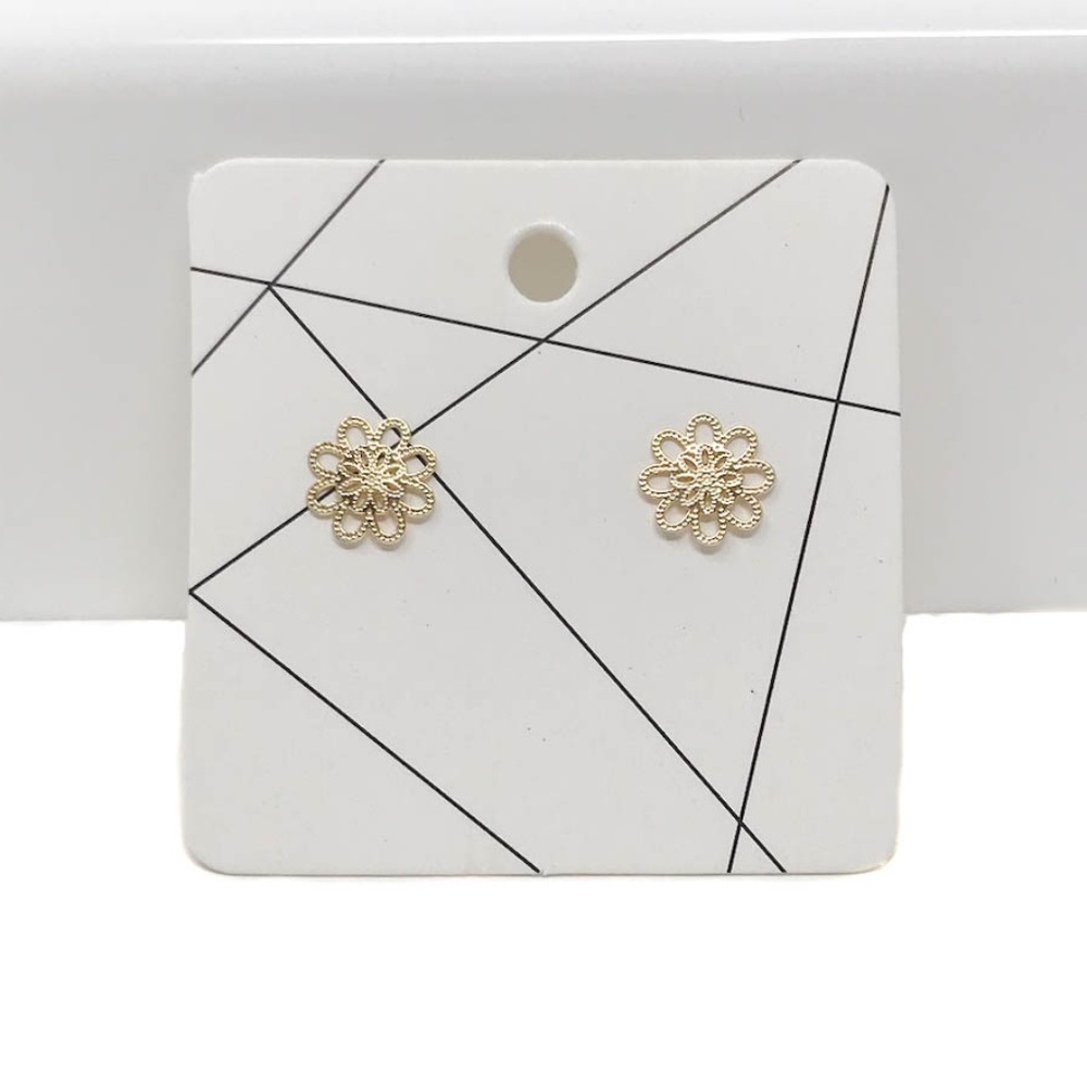 Tiny delicate gold toned flower stud earrings - Picture 1 of 3